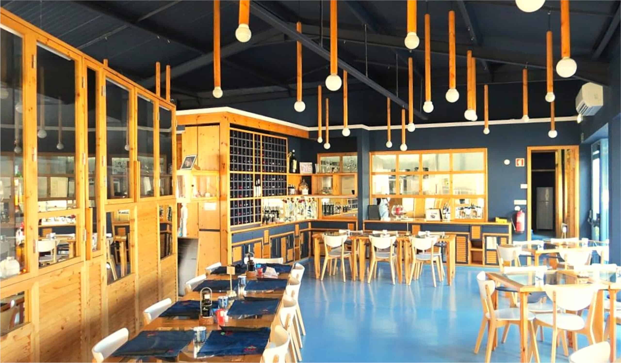 Aldina Restaurant and Bar 